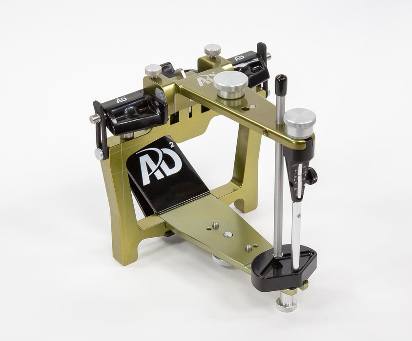 Articulator with Straight Incisal Pin Module